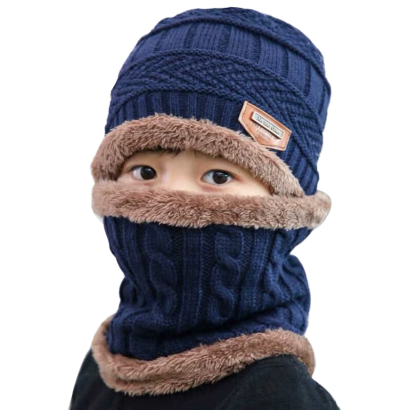 Bonnets enfants tricotés pour l'hiver ou l'automne