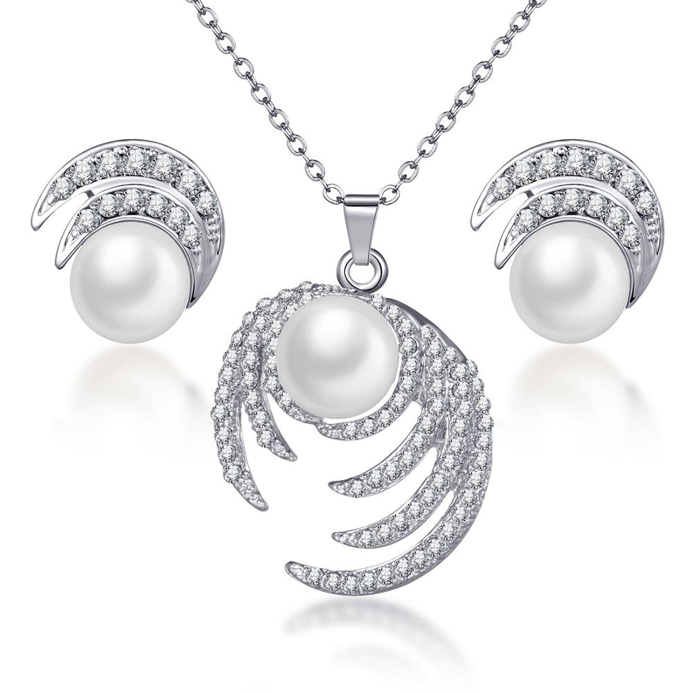 Collier de perles d'imitation classique pour femme